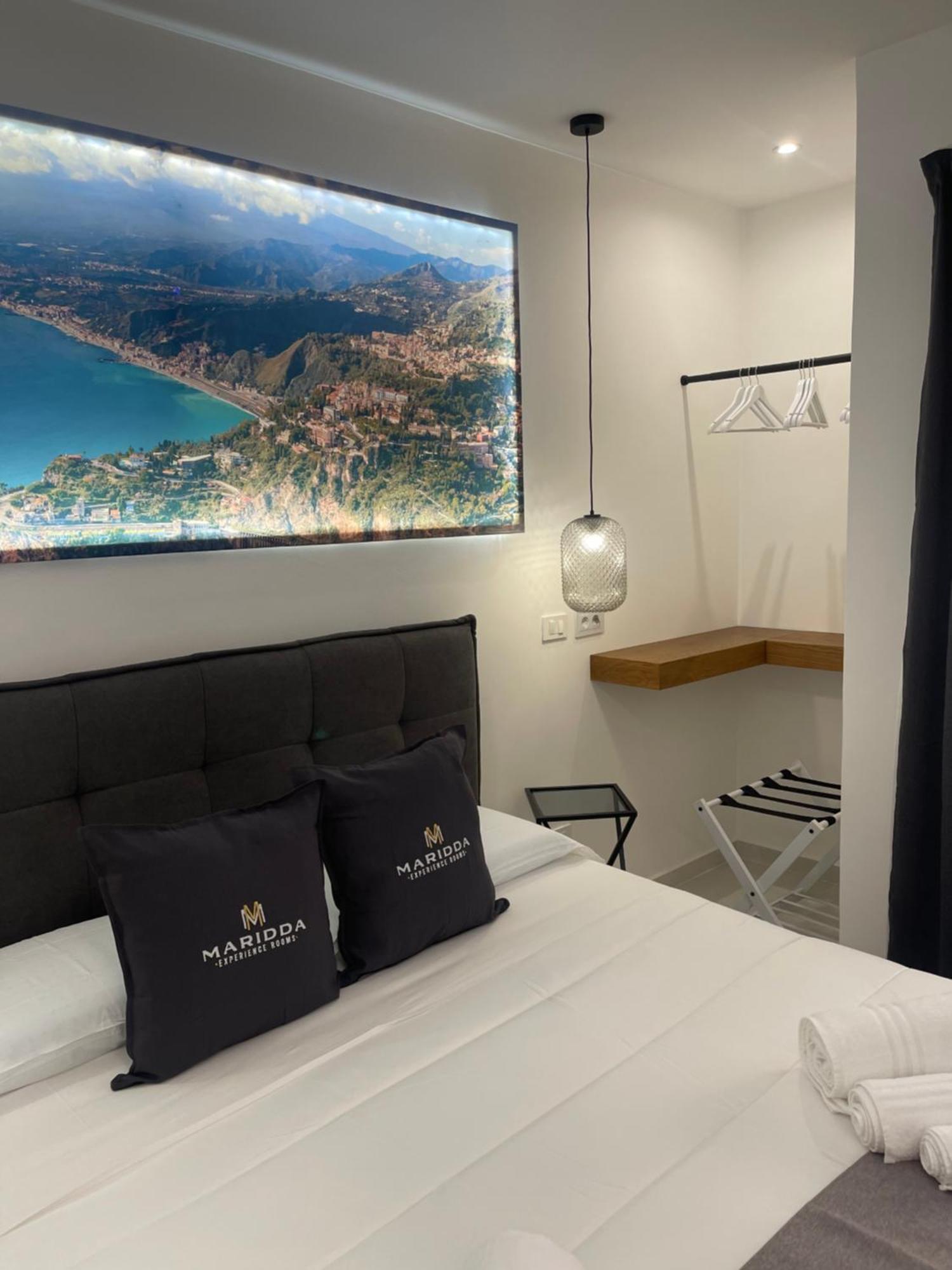 Maridda-Experience Rooms- Giardini-Naxos Kültér fotó