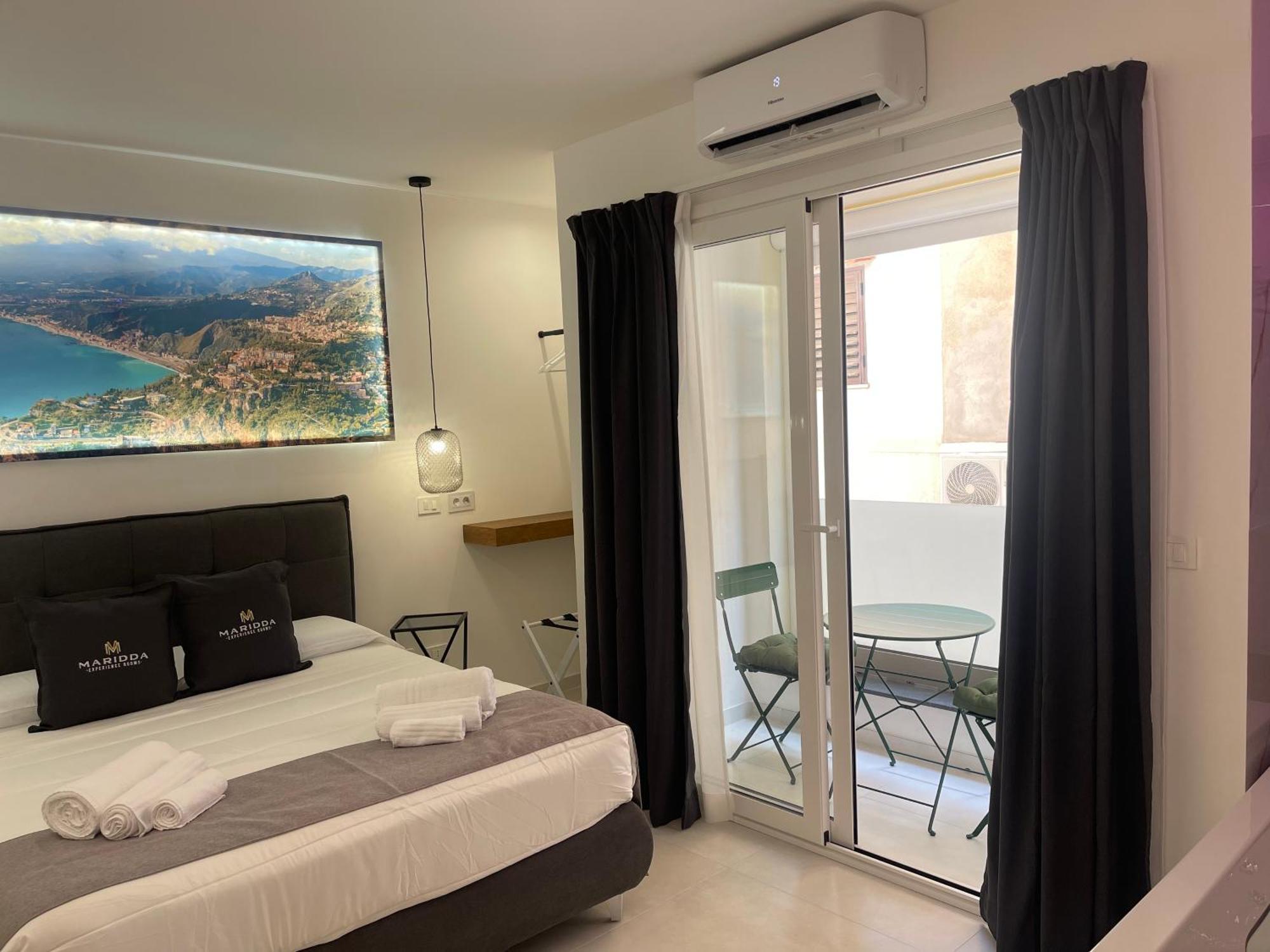 Maridda-Experience Rooms- Giardini-Naxos Kültér fotó